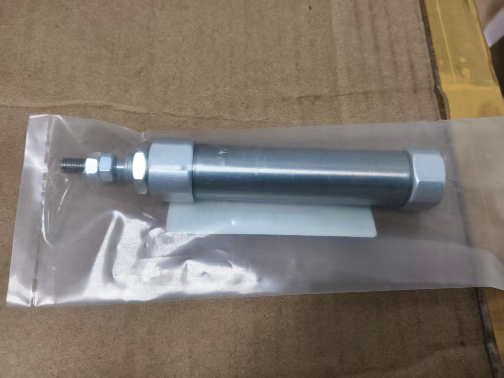 电商MRO供应链日本SMC 气缸 CDJ2B16-40Z-B