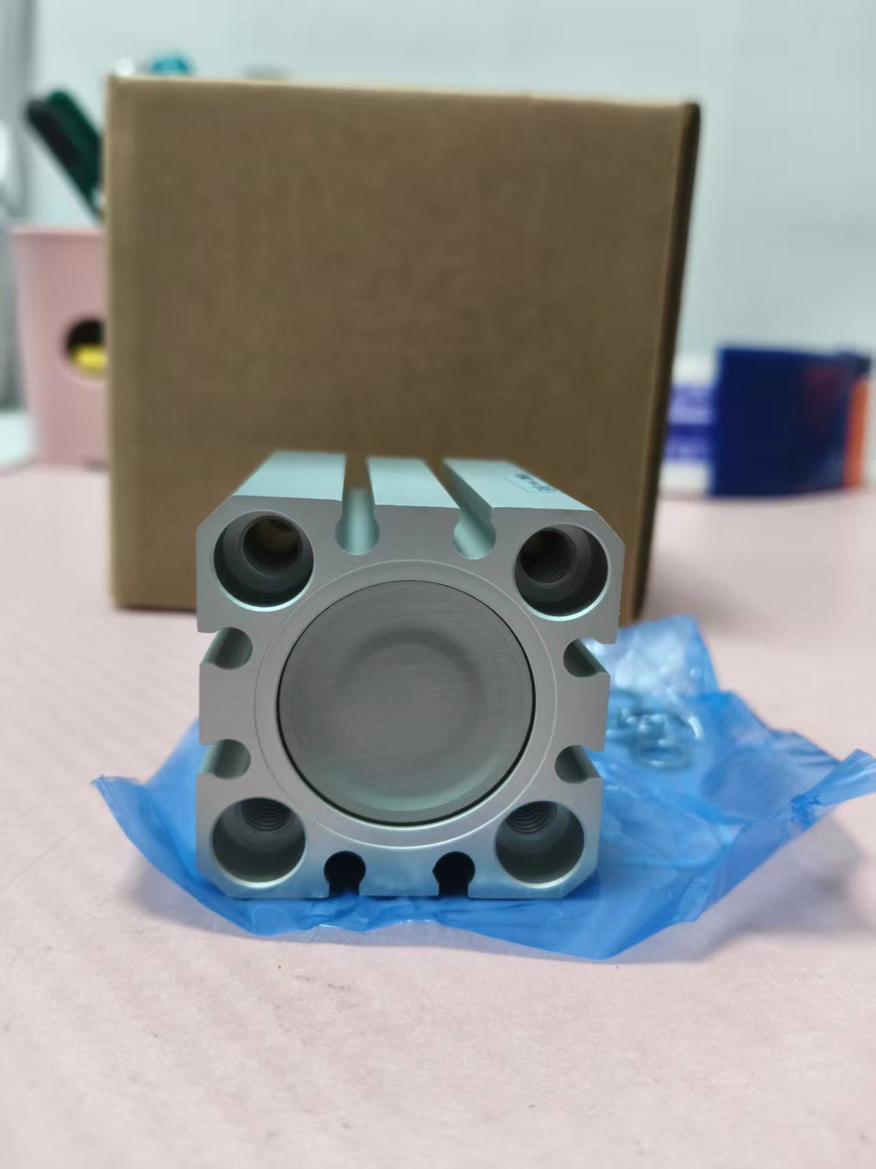 电商MRO供应链日本SMC 气缸 CDQSB25-20DCM