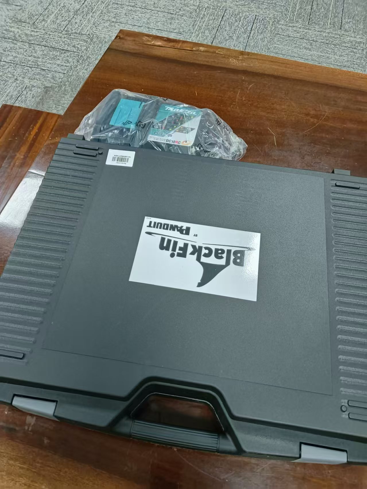 电商MRO供应链美国PANDUIT泛达 电动压线钳CT-3001 STBT