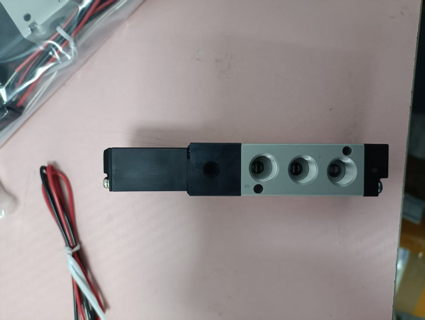 电商MRO供应链日本KOGANEI小金井电磁阀 180-4E1-PSL-DC24V