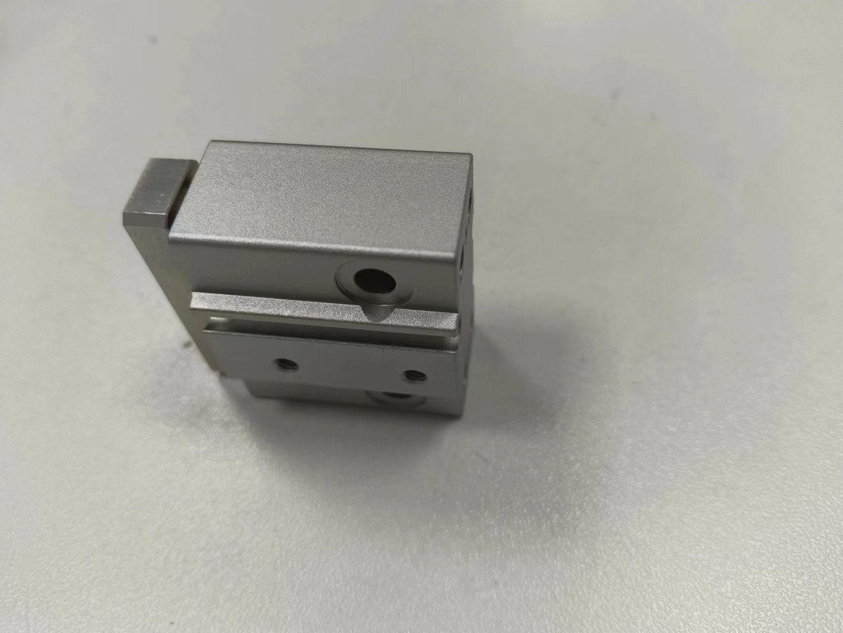 电商MRO供应链日本SMC 气压缸MGJ10-10