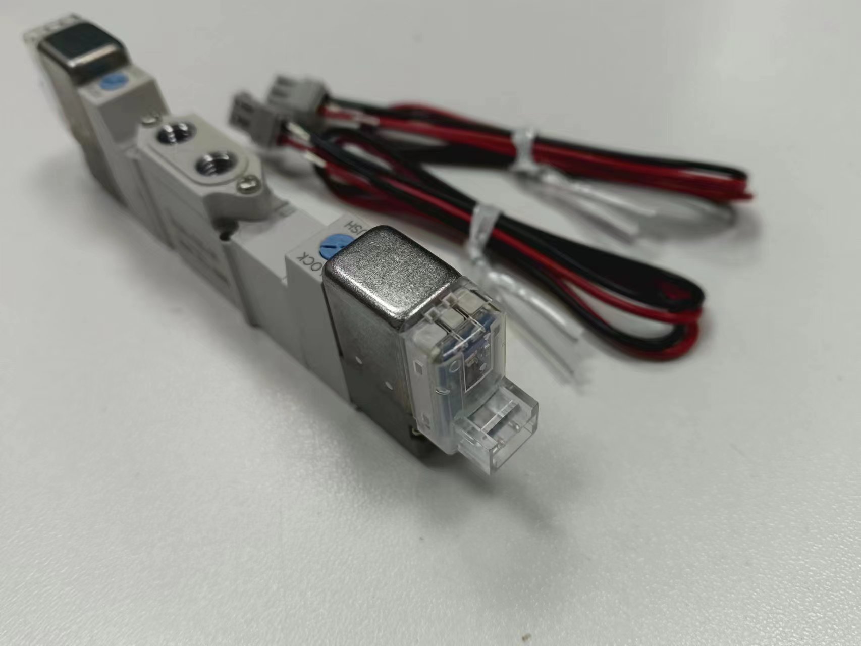 电商MRO供应链日本SMC电磁阀SY3320-5LZD-M5