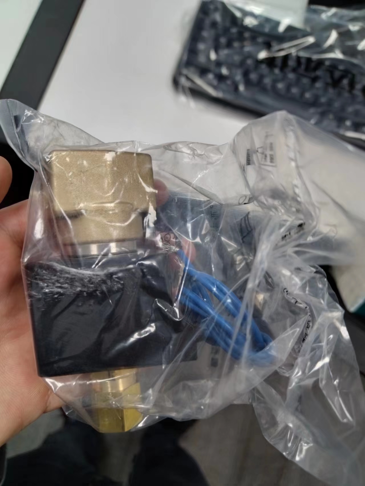 电商MRO供应链日本CKD喜开理电磁阀AG41-02-2