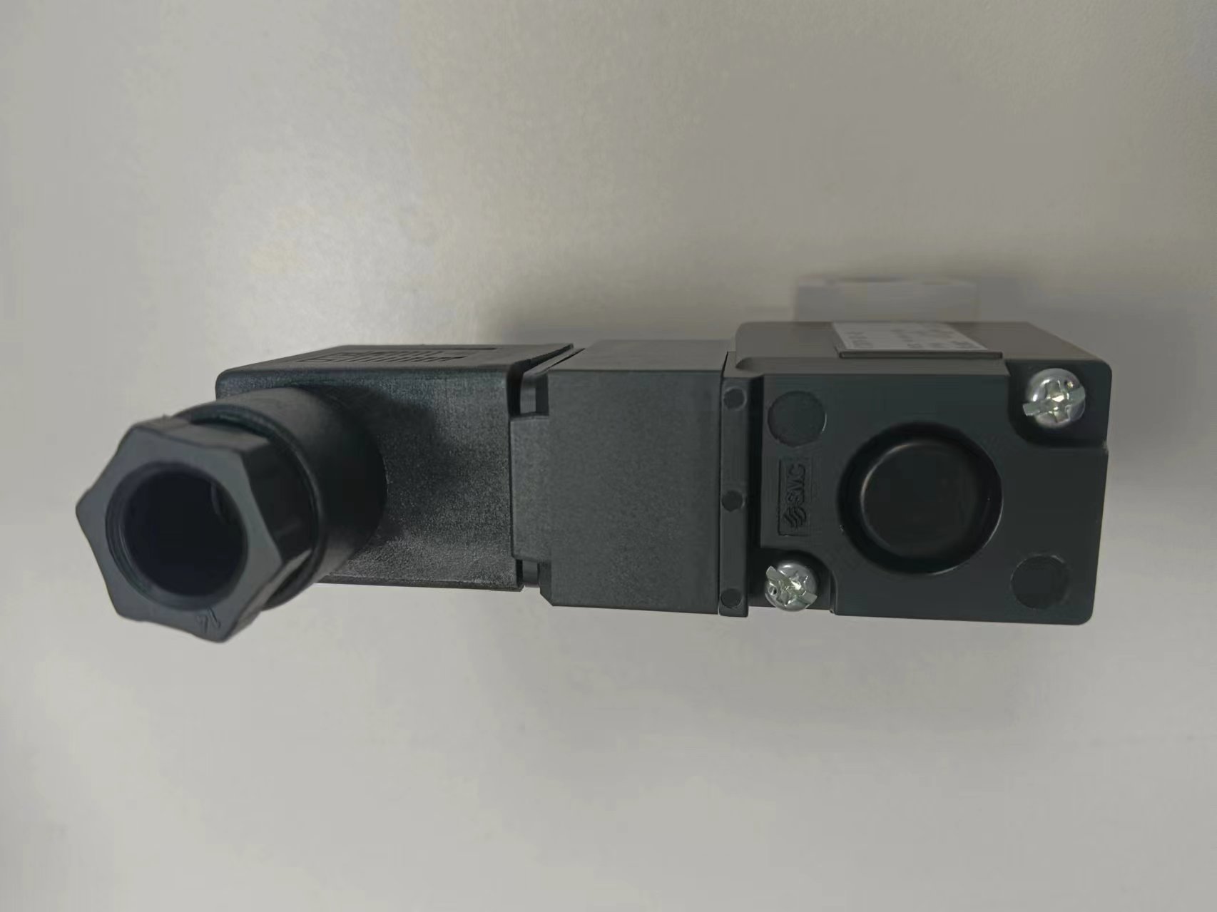 电商MRO供应链日本SMC电磁阀VT307V-5D1-01