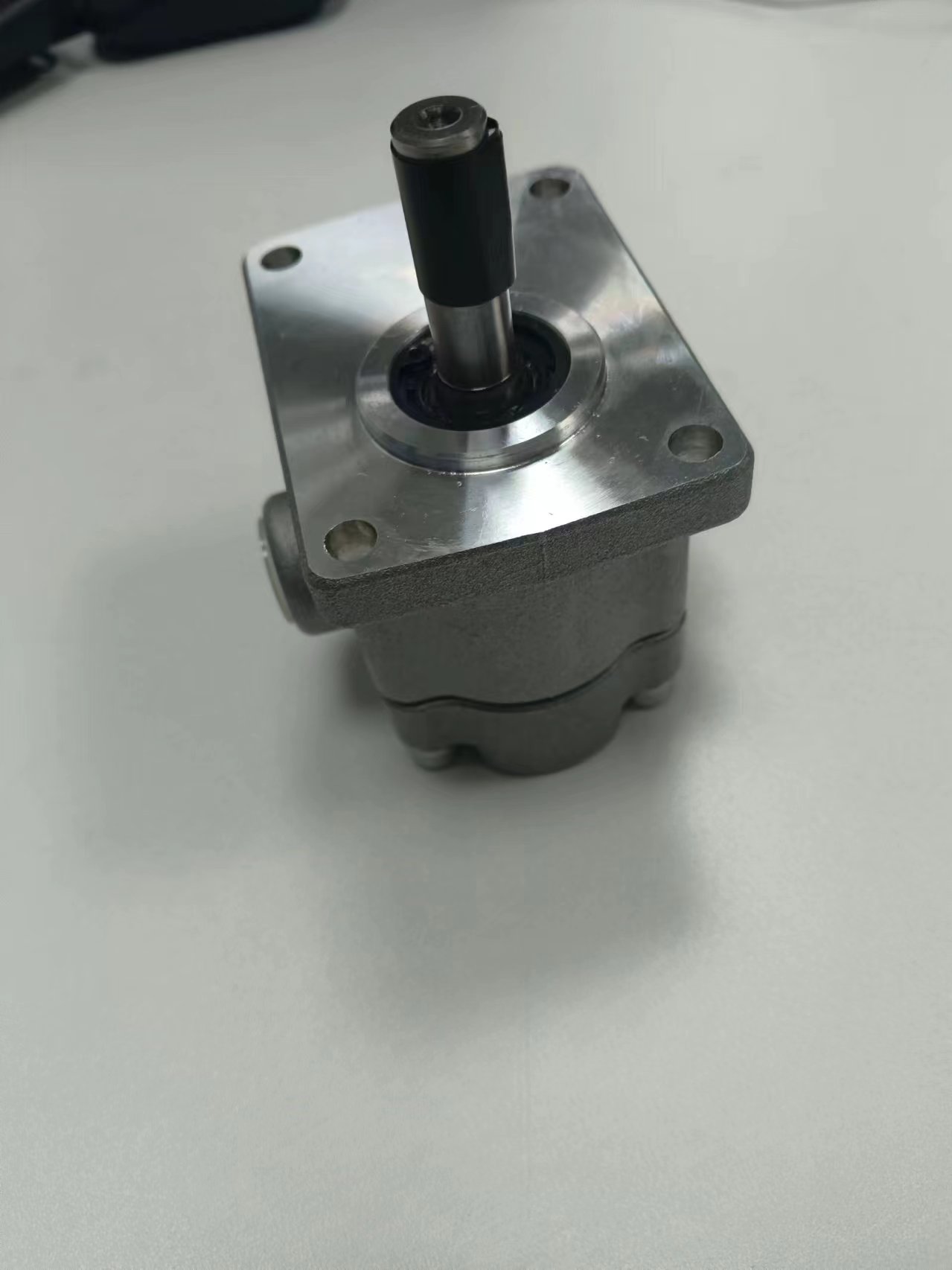 电商MRO供应链日本Mitsuboshi三星 齿轮泵 GPL10 -B10R