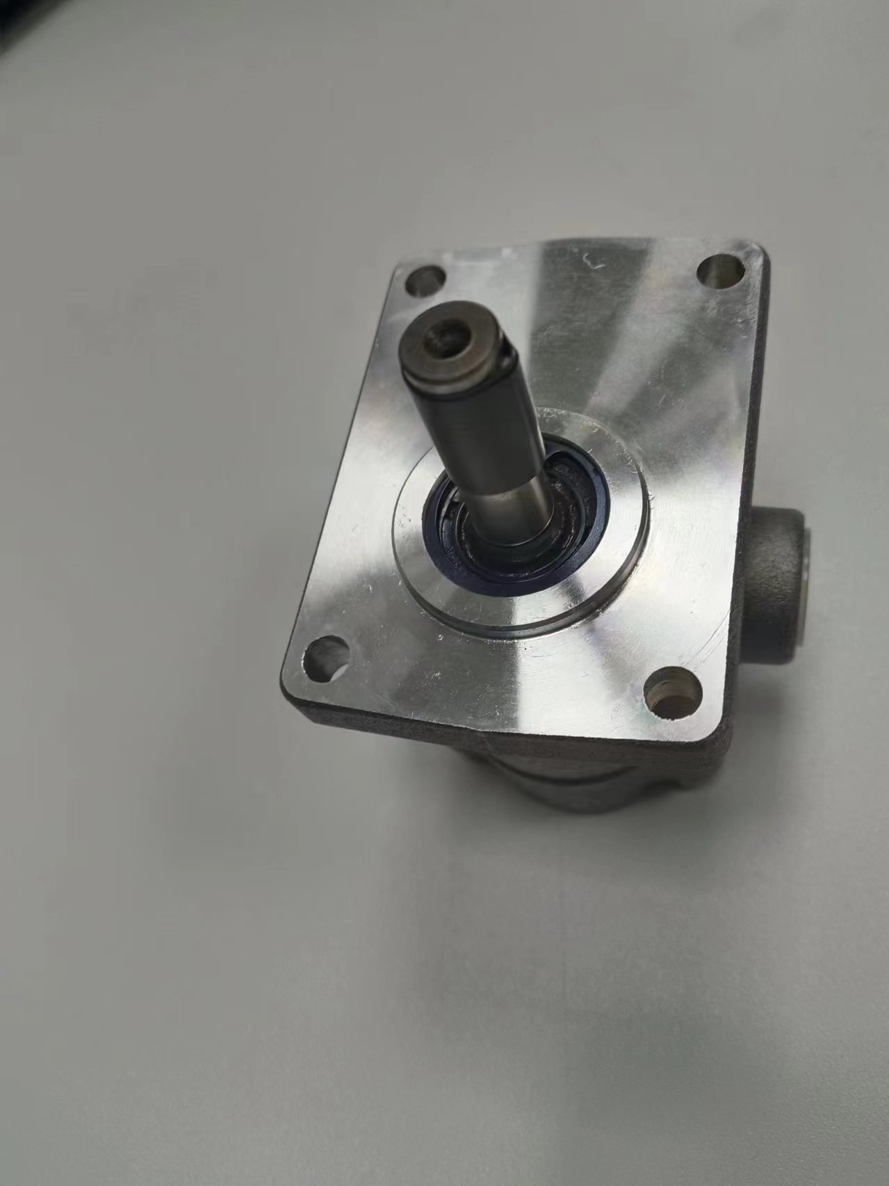 电商MRO供应链日本Mitsuboshi三星 齿轮泵 GPL10 -B10R