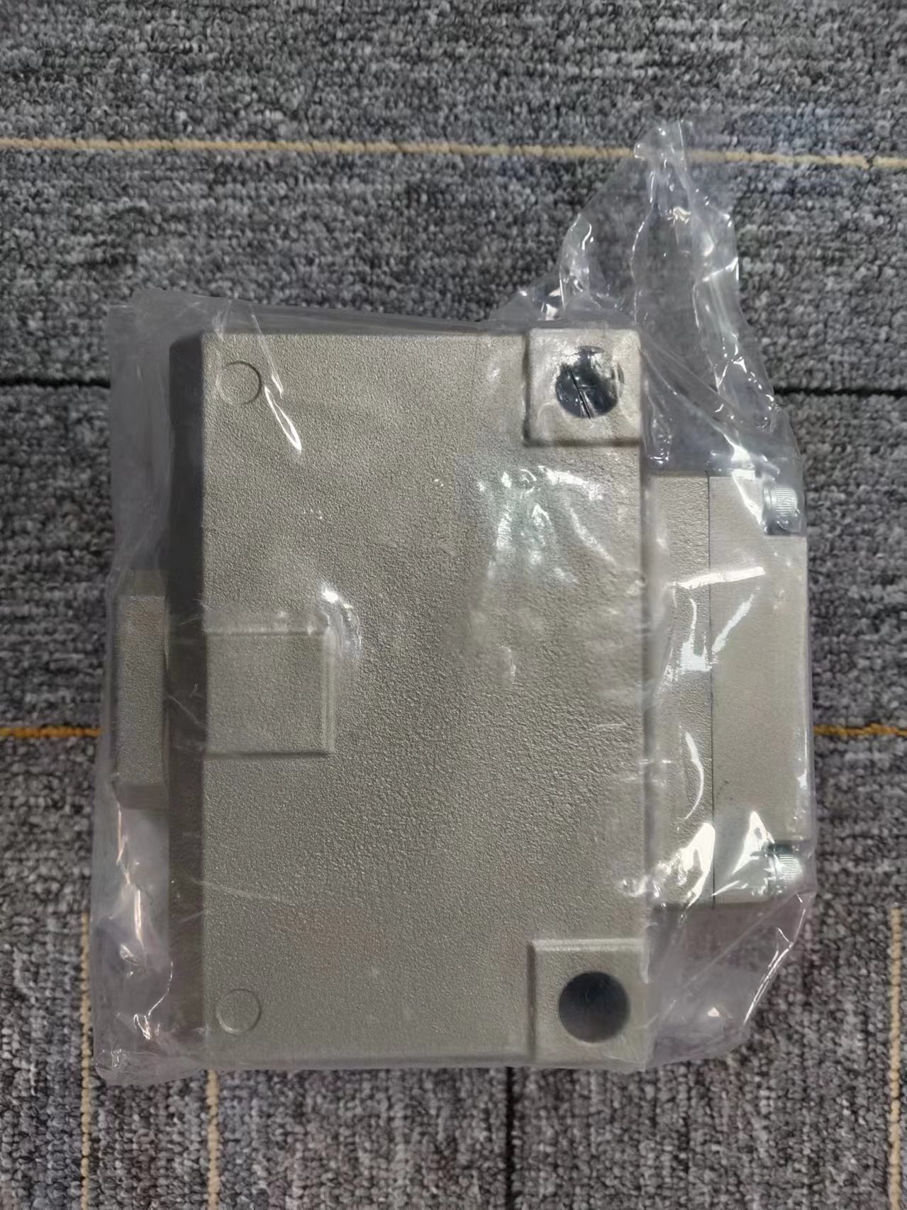 电商MRO供应日本SMC 电磁阀VPA3185-14