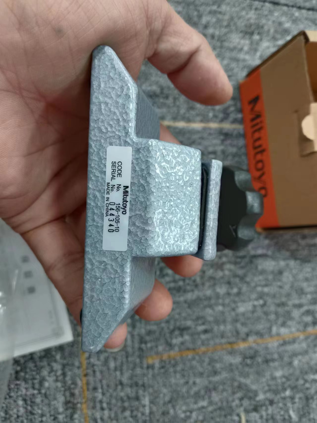 电商MRO供应日本MITUTOYO三丰千分尺台座  156-105-10