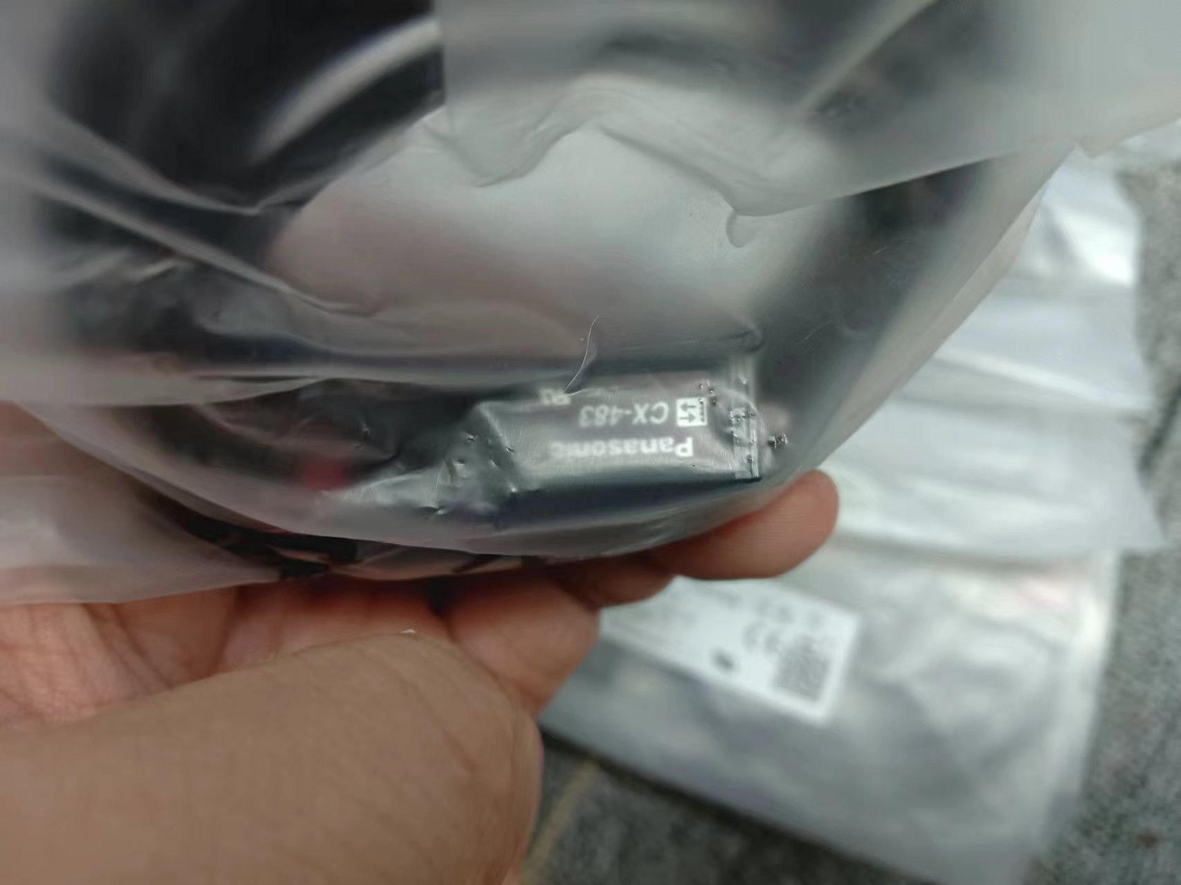 电商MRO供应链日本Panasonic松下小型光电传感器CX-483