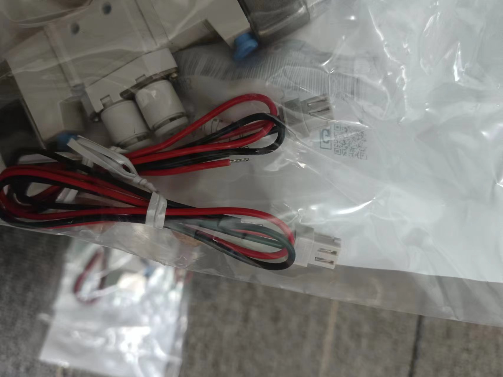 电商MRO供应链日本SMC电磁阀SY3320-5LZD-M5