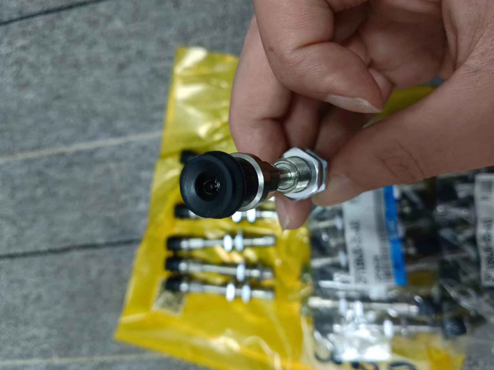 电商MRO供应链日本SMC 真空垫带缓冲器 ZPT10BNJ10-5-A10