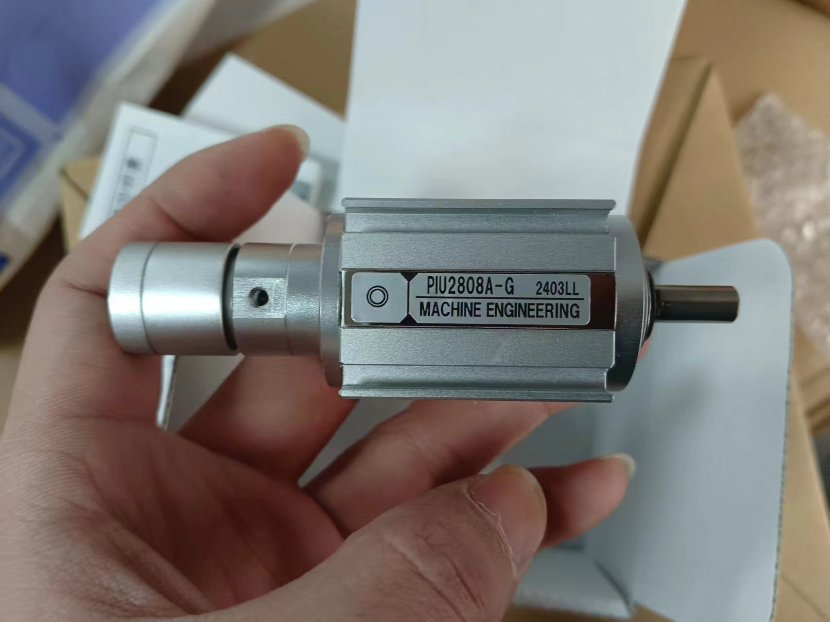 电商MRO供应链日本MEG气动卡盘 PIU2808A-G