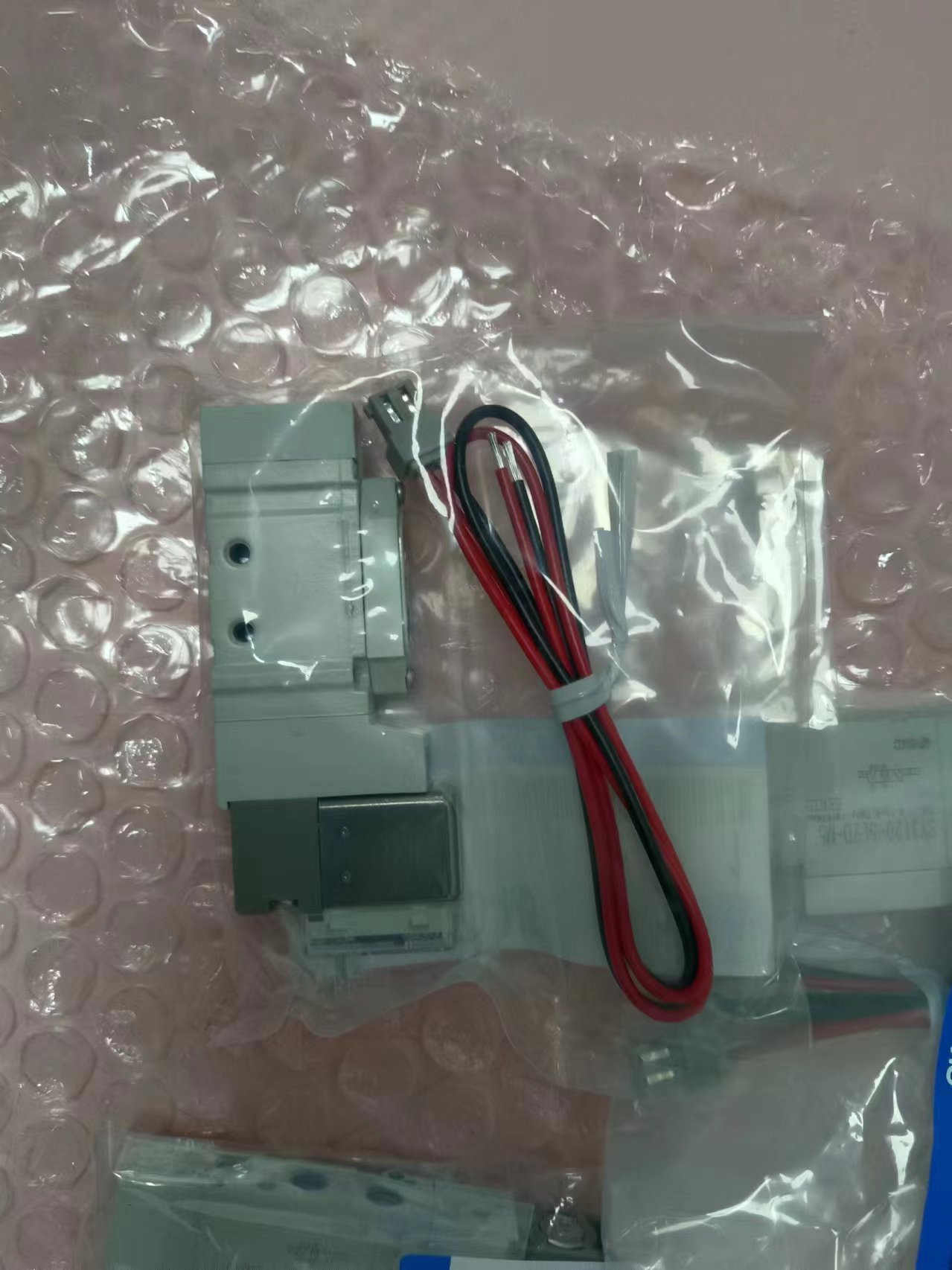 电商MRO供应链日本SMC电磁阀SY3120-5LZD-M5气动控制气阀