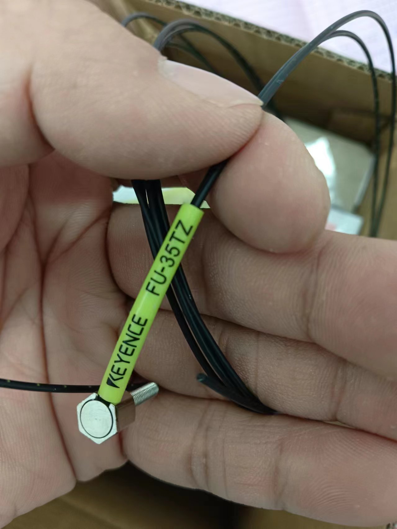 电商MRO供应链日本KEYENCE基恩士光纤单元反射型 FU-35FA