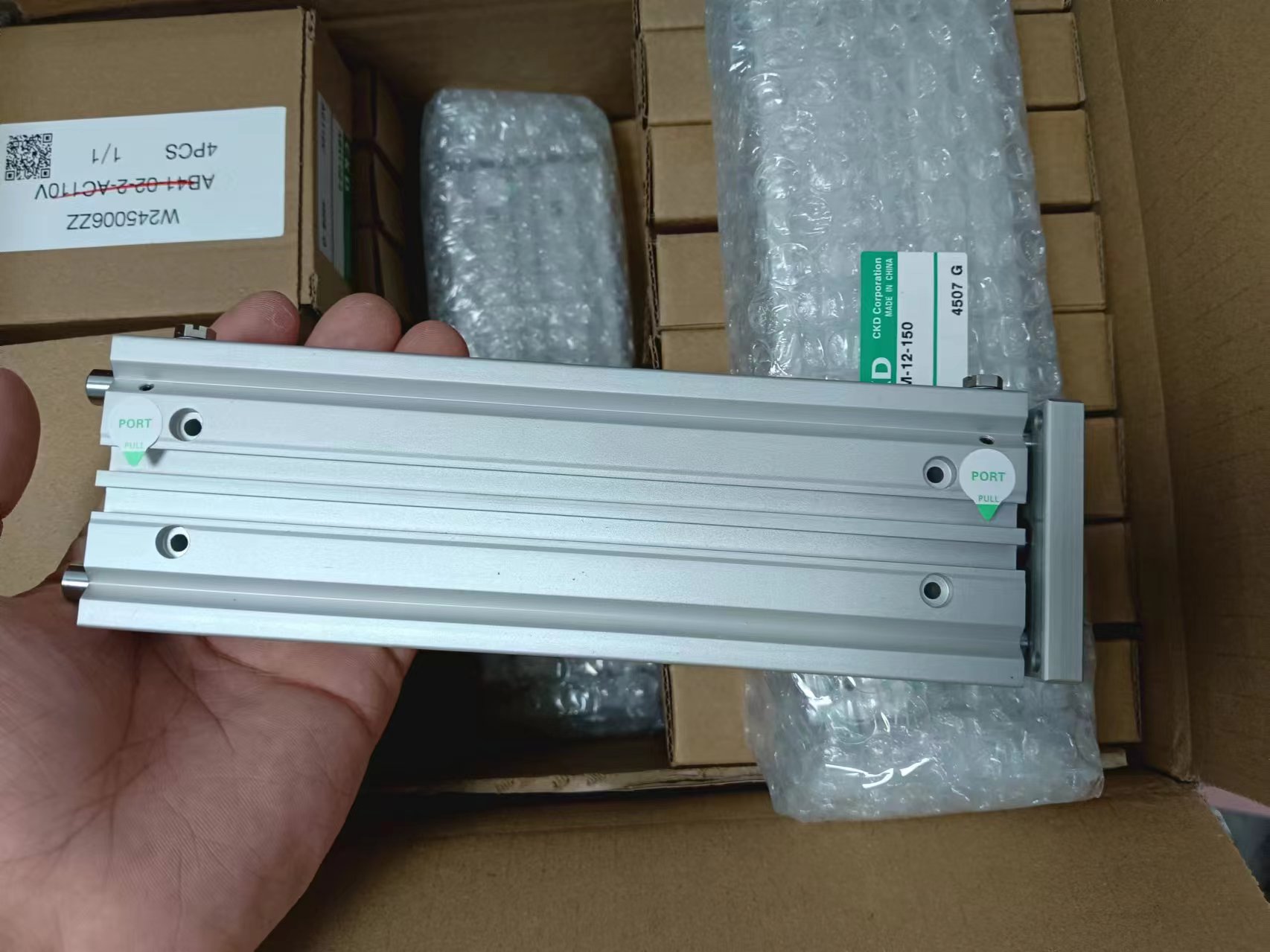 电商MRO供应链日本CKD 气缸 STL-M-12-150