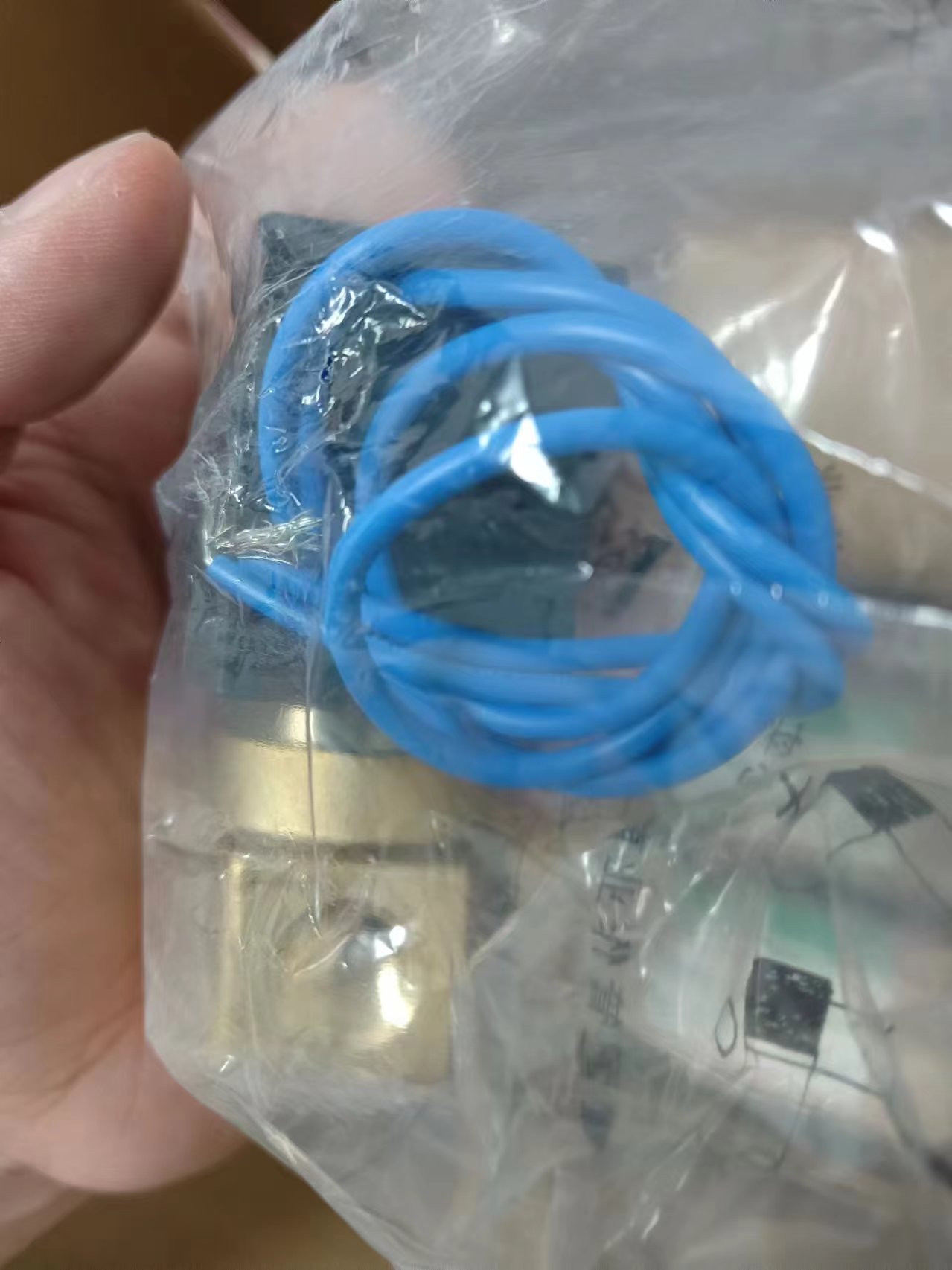 电商MRO供应链日本CKD喜开理 电磁阀AB41-02-2