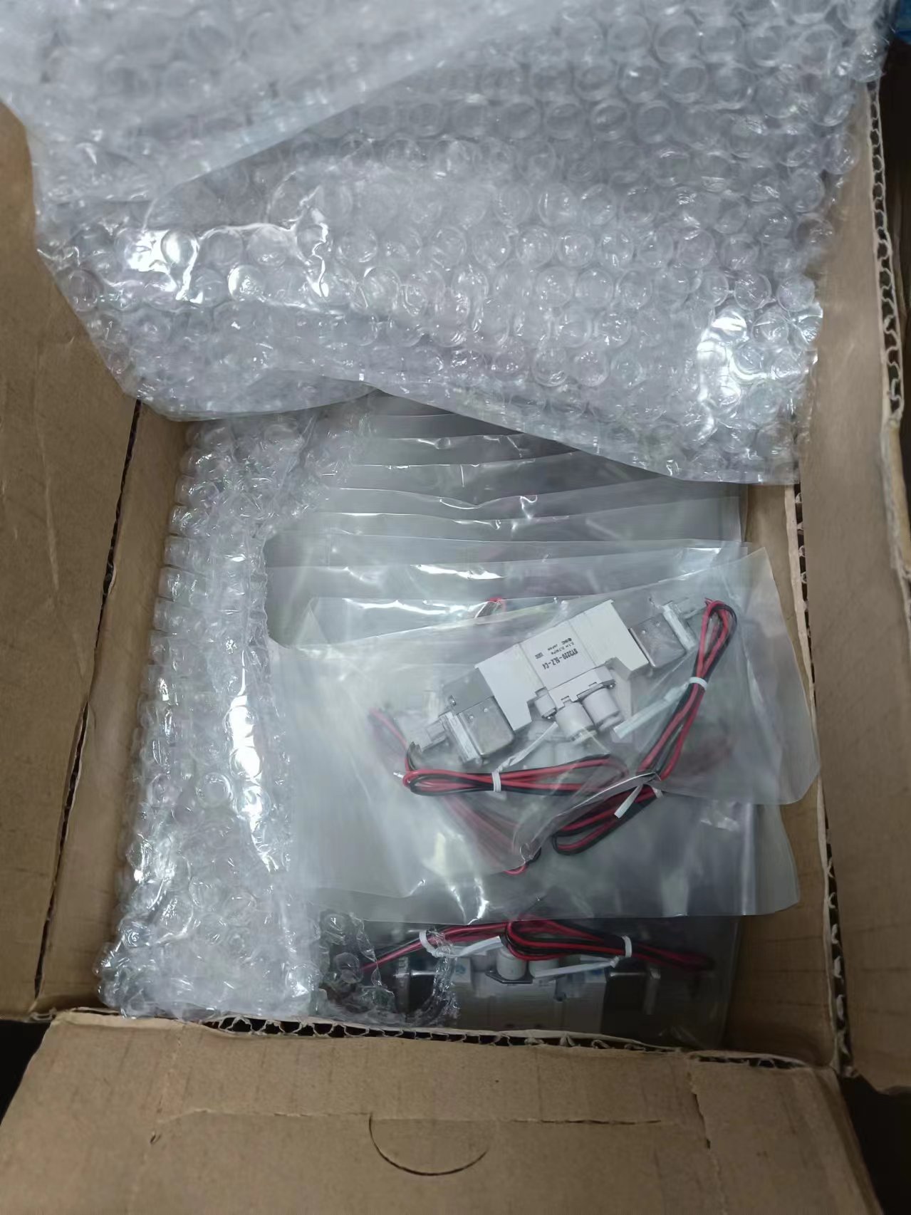 电商MRO供应链日本SMC电磁阀SY3220-5LZ-C4