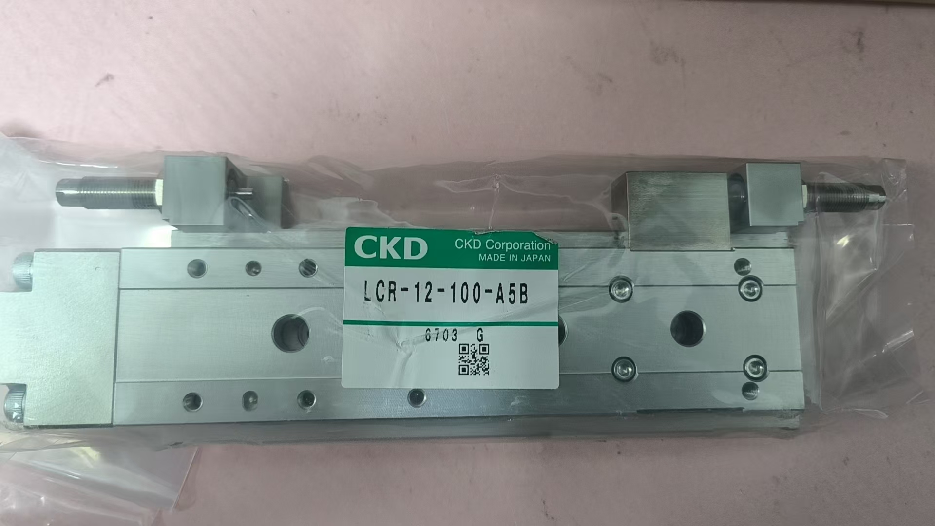 日本CKD喜开理 LCR-12-100-A5B 线性滑台气缸轻量化高精密移载优选